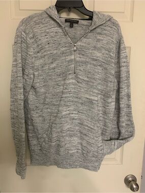 Banana Republic Light Gray Marled V-Neck Hooded Half-Zip Sweater